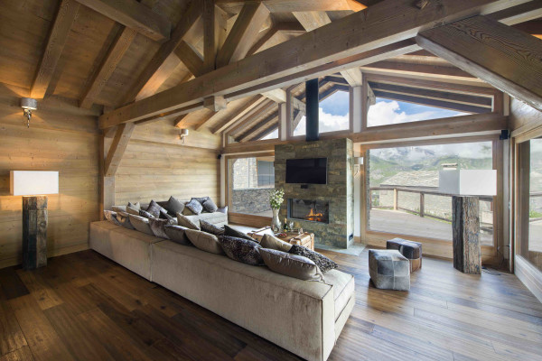 villa in Tignes : Rent this 5 bedroom chalet in Tignes Le lac with a great location. - Photo 9