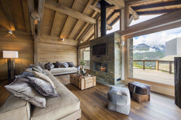 villa in Tignes : Rent this 5 bedroom chalet in Tignes Le lac with a great location. - Photo 10