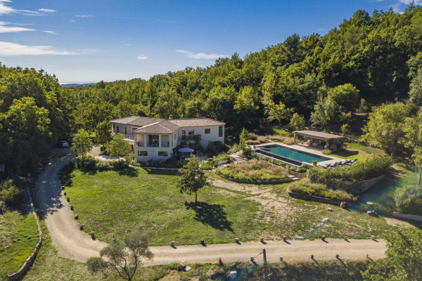villa in Châteauneuf-Grasse : Rent beautiful newly renovated villa with a stunning tranquil location - Photo 62