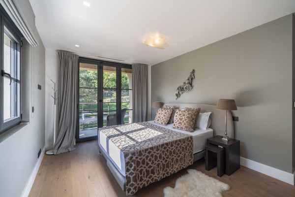 villa in Châteauneuf-Grasse : Rent beautiful newly renovated villa with a stunning tranquil location - Photo 39