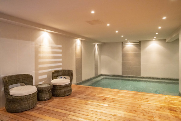 villa in Saint-Paul-de-Vence : Rent spacious modern 6 bedroom villa with view towards St Paul de Vence - Photo 49