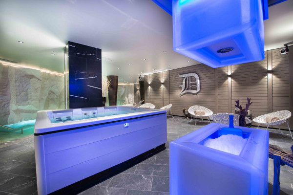 villa in Courchevel : Rent this luxurious 5 bedroom chalet, catered, with all the amenities . - Photo 14