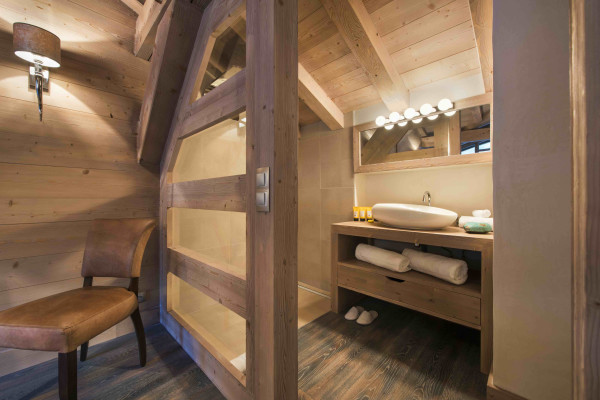 villa in Tignes : Rent this luxury cosy 4 bedroom chalet in Tignes le Lac - Photo 17