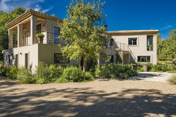 villa in Châteauneuf-Grasse : Rent beautiful newly renovated villa with a stunning tranquil location - Photo 60