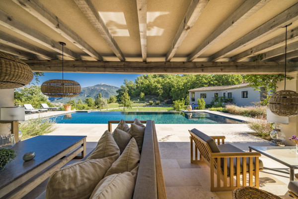 villa in Châteauneuf-Grasse : Rent beautiful newly renovated villa with a stunning tranquil location - Photo 53