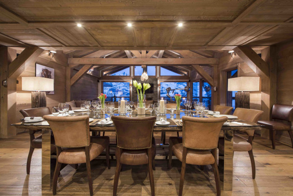 villa in Tignes : Rent this 5 bedroom chalet in Tignes Le lac with a great location. - Photo 2