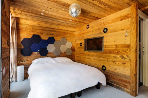 villa in Tignes : Rent this incredible 5 bedroom chalet in Tignes Brevières. - Photo 9