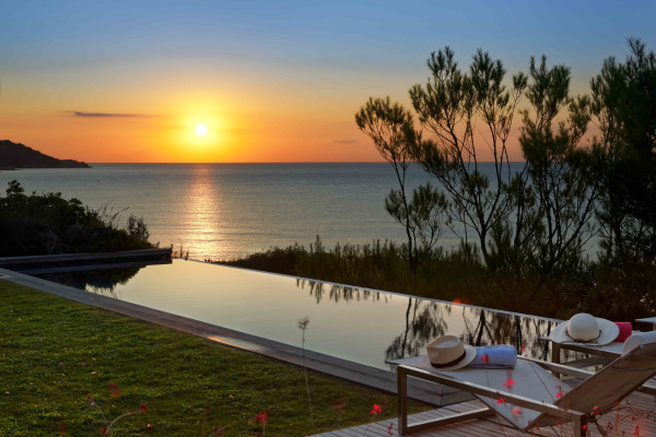 villa in Ramatuelle : Rent this waterfront villa in a private gated domain. - Photo 19
