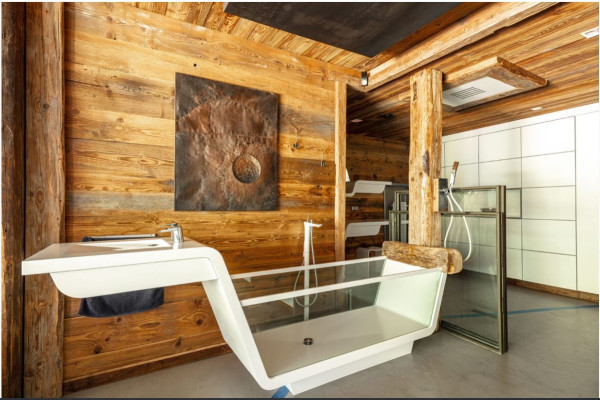 villa in Tignes : Rent this incredible contemporary chalet in Tignes Brevières  with 7 ensuite bedrooms. - Photo 12