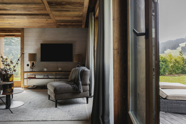 villa in Megève : Rent this fully staffed chalet over looking the stunning Mont d'Arbois in the heart of Megeve. - Photo 12