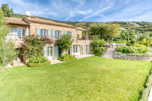 villa in Grimaud : Rent wonderful villa in a prestigious domaine in Grimaud - Photo 27