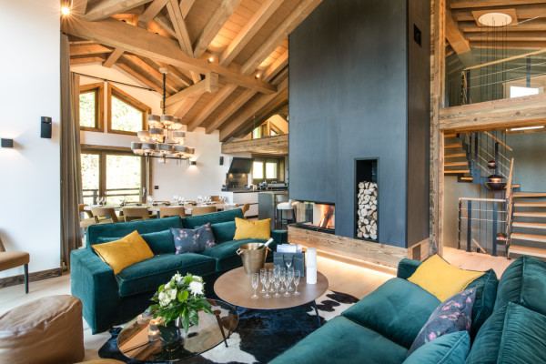 villa in Courchevel : Rent this brand new chalet in Courchevel 1850 close to the slopes, with a lovely spa. - Photo 1