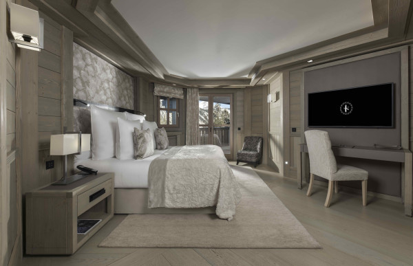 villa in Saint-Bon-Tarentaise : Rent this unique ski-in/ski-out  chalet location, with a panoramic view overlooking the valley. - Photo 4