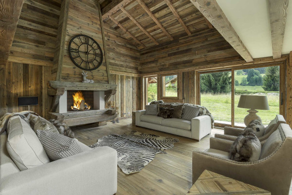 villa in Megève : Rent this luxurious 5 bedrooms chalet on the edge of Rochebrune, over-looking the stunning Mont Charvin. - Photo 3