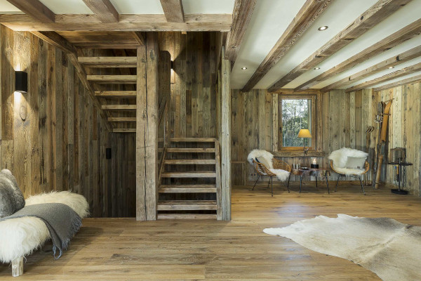 villa in Megève : Rent this luxurious 5 bedrooms chalet on the edge of Rochebrune, over-looking the stunning Mont Charvin. - Photo 15