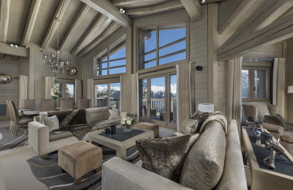 villa in Saint-Bon-Tarentaise : Rent this luxury and spacious chalet on the slopes in Courchevel 1850 - Photo 2