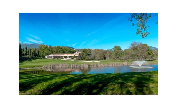 villa in Châteauneuf-Grasse : Rent wonderful newly renovated villa with private tennis court - Photo 18