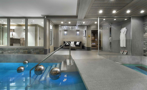 villa in Saint-Bon-Tarentaise : Rent this wonderful luxurious 5 ensuite bedrooms chalet with a direct access to the slopes. - Photo 8