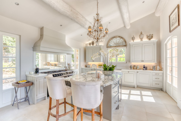 villa in Grimaud : Rent wonderful villa in a prestigious domaine in Grimaud - Photo 2