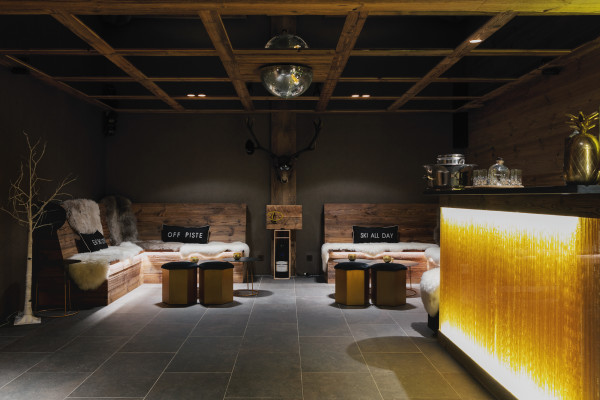 villa in Megève : Rent this fully staffed chalet over looking the stunning Mont d'Arbois in the heart of Megeve. - Photo 20