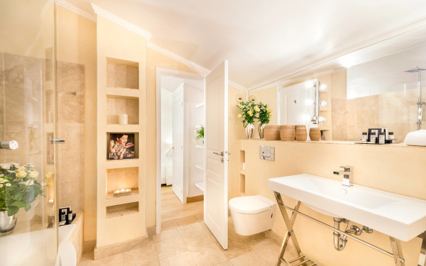villa in Cap-d'Ail : Rent magnificent villa with a wonderful sea view close to Monaco - Photo 22