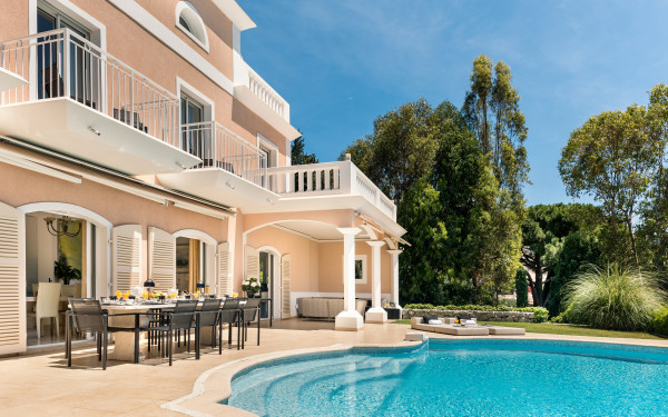 villa in Cap-d'Ail : Rent magnificent villa with a wonderful sea view close to Monaco - Photo 4