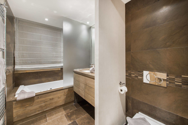 villa in Megeve : Rent this charming chalet fully renovated with contemporary decoration, 70m from the slopes in Princess area. - Photo 9