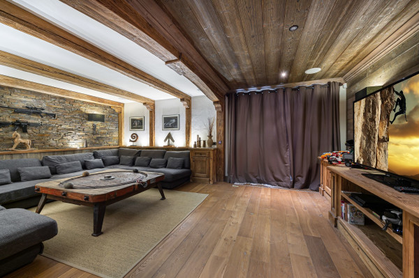 villa in Courchevel : Rent this 6 bedrooms chalet in Belvedere with a large well ness area. - Photo 22