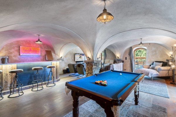 villa in Meribel : Rent this prestigious and comfortable chalet for 10 guests in Méribel Le Raffort. - Photo 20