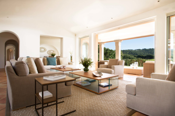 villa in St Tropez : Rent this luxurious provencal property of 460 sqm which can accommodate up to 10 guests. - Photo 6