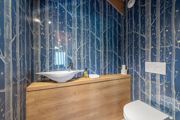 villa in Meribel : Rent this new built chalet in the Plateau of Méribel with a gorgeous view for 12 guests. - Photo 22