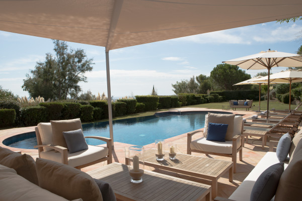villa in St Tropez : Rent a luxurious Provencal property few step away from St Tropez and Pampelonne beaches. - Photo 1