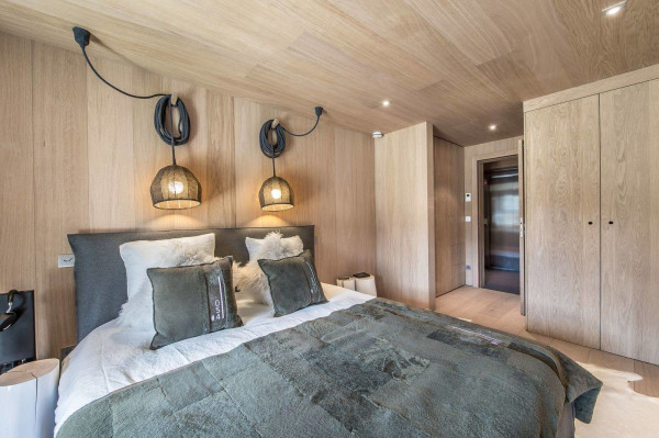 villa in Courchevel : Rent this beautiful new modern chalet in Courchevel Village for 11 guests. - Photo 20