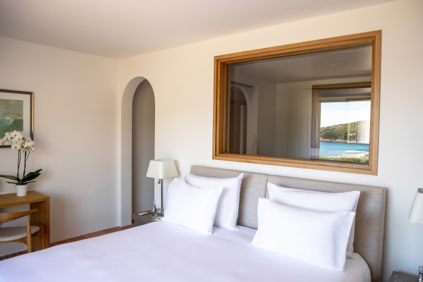 villa in St Tropez : Rent this wonderful renovated provencal villa in a private domain close to St Tropez for 8 guests. - Photo 16