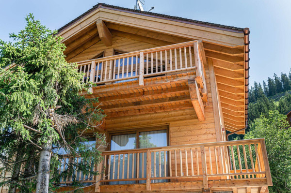 villa in Meribel : Rent this new built chalet in the Plateau of Méribel with a gorgeous view for 12 guests. - Photo 4