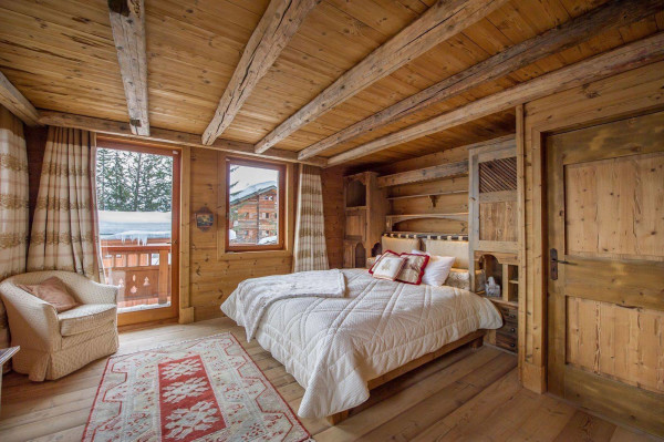 villa in Courchevel : Rent this family chalet with 4 bedrooms in Les Chenus - Photo 8