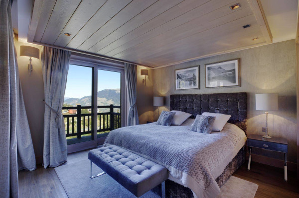 villa in Courchevel : Rent this 4 bedroom chalet in a well-known quiet place in Courchevel Moriond. - Photo 13
