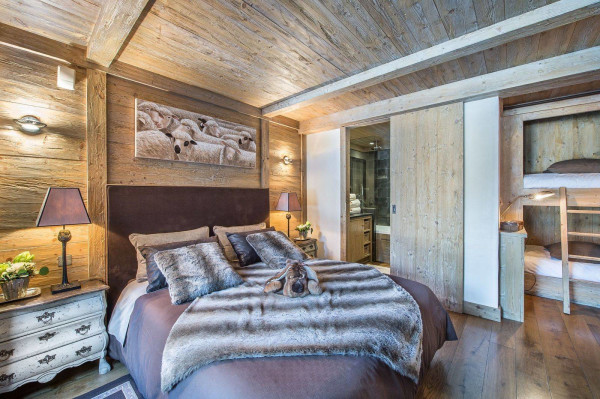 villa in Meribel : Rent one of the most luxurious chalet of Méribel with a wellness area, indoor pool for 15 guests. - Photo 11