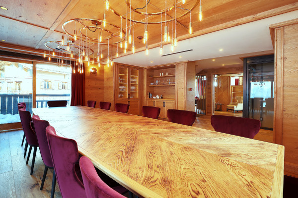 villa in Courchevel : Rent this prestigious chalet nestled in the Cospillot area in Courchevel 1850 which can accommodate 14 guests - Photo 6