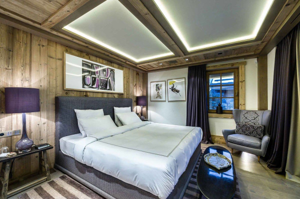 villa in Courchevel : Rent this ultimate luxury chalet of 6 ensuite bedrooms located in les Chenus. - Photo 15