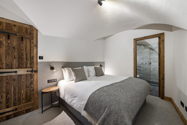 villa in St Martin de Belleville : Rent this renovated barn for 10 guest in Villarabout. - Photo 18