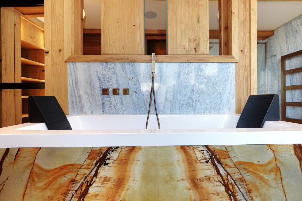 villa in Courchevel : Rent this prestigious chalet nestled in the Cospillot area in Courchevel 1850 which can accommodate 14 guests - Photo 13