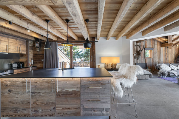 villa in St Martin de Belleville : Rent this traditional but modern chalet in La Villette area in St Martin de Belleville. - Photo 6