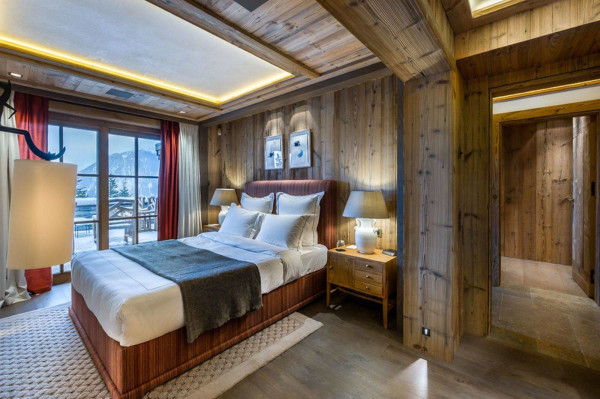 villa in Courchevel : Rent this 6 bedroom chalet with a panoramic view of the peaks of Bellecôte glacier - Photo 8