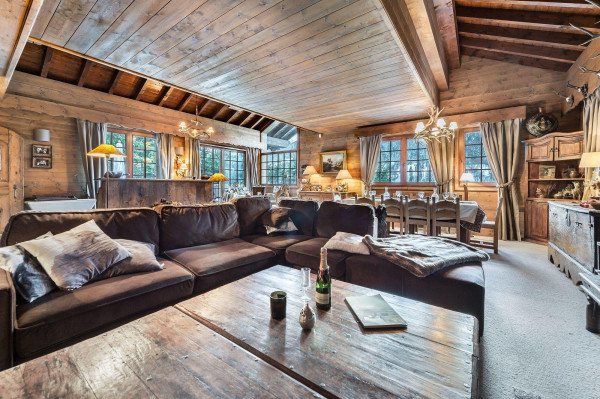 villa in Meribel : Rent this traditional and warm Savoyard chalet up to 14 guests in Musillon. - Photo 6