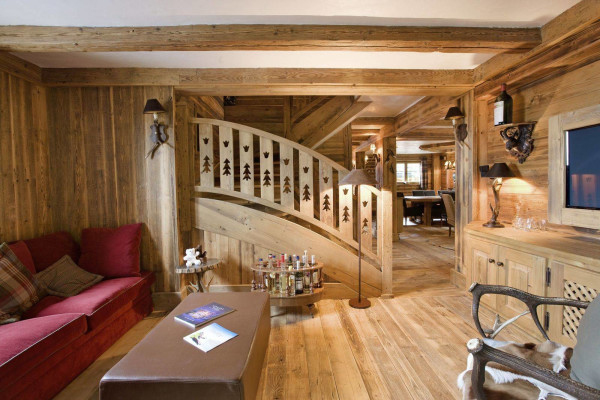 villa in Courchevel : Rent this authentic mountain chalet in the District of Plantret. - Photo 3