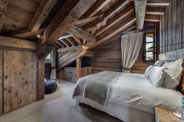villa in Courchevel : Rent this traditional chalet located in the area of Nogentil in Courchevel 1850 - Photo 13