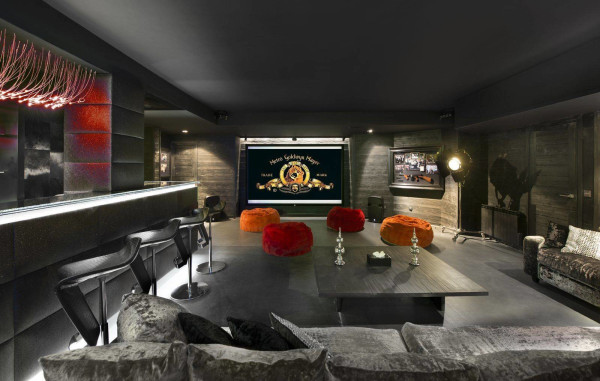 villa in Courchevel : Rent one of the most luxury chalet in Courchevel fully catered. - Photo 6