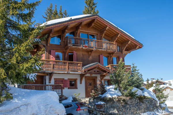 villa in Courchevel : Rent this family chalet with 4 bedrooms in Les Chenus - Photo 19