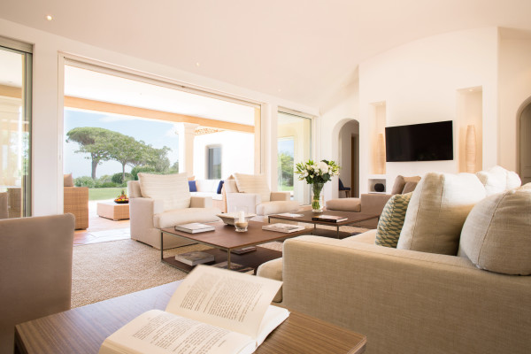 villa in St Tropez : Rent this extraordinary property  nestled in a private and secured domain close to St Tropez. - Photo 8